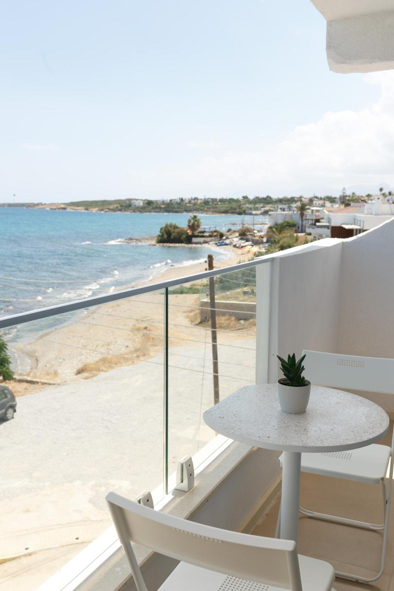 Отель Azure Bay Agia Varvara Экстерьер фото